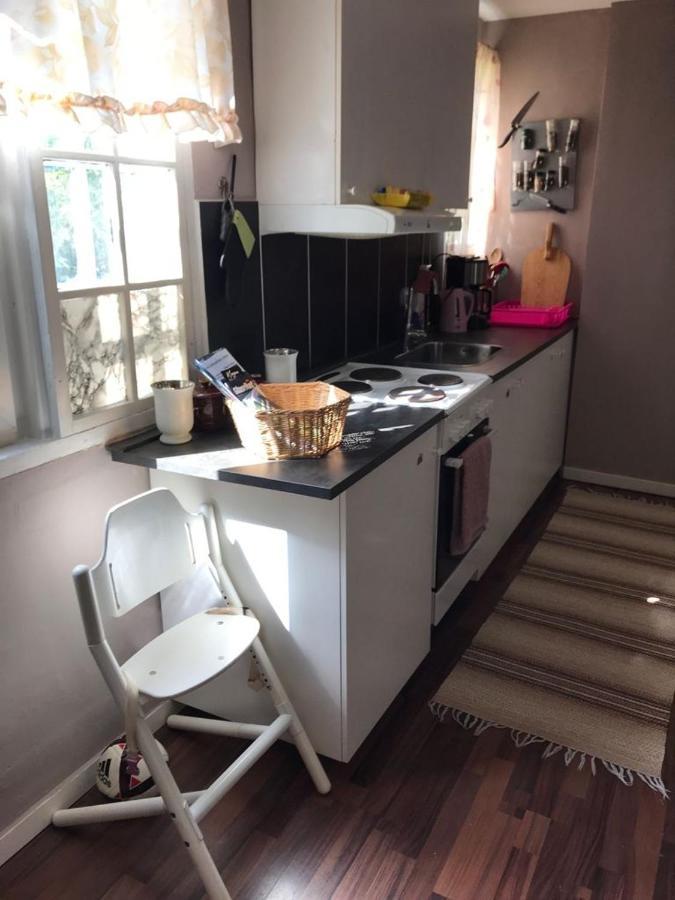 Vacker Hus I Naturen Fröseke 外观 照片