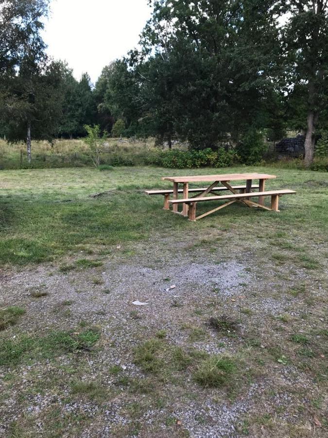 Vacker Hus I Naturen Fröseke 外观 照片