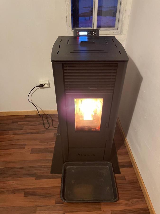 Vacker Hus I Naturen Fröseke 外观 照片